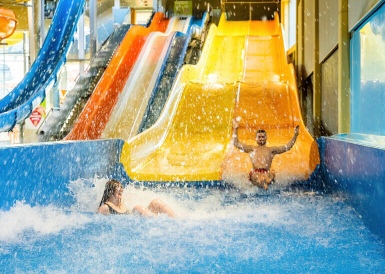 Aqualand Moravia. Koupaliště Riviéra. Koupaliště a aquaparky v Brně a okolí jižní Moravy. Magazín KULT* Brno