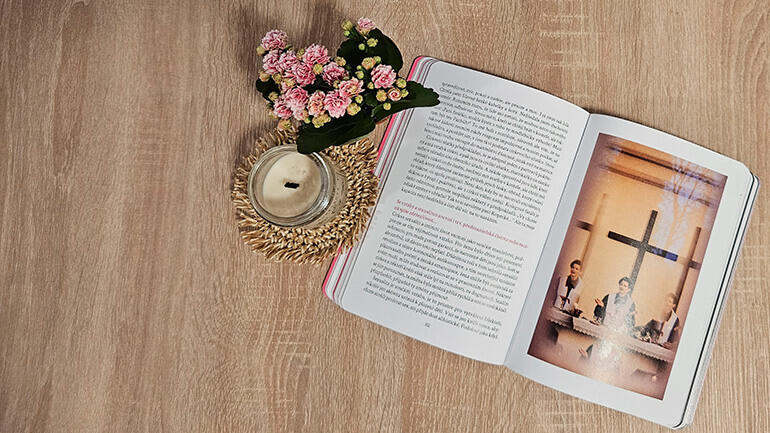 Martina Viktorie Kopecká, Zpověď farářky, recenze, Mladá Fronta, Albatros,magazín KULT* Brno