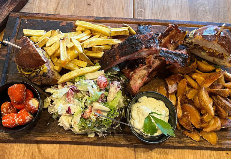 Rozhovor Od pastviny po vidličku. Tomáš Mana o wagyu mase s úctou a o gastronomii s vášní 3. Magazín KULTINO* Brno