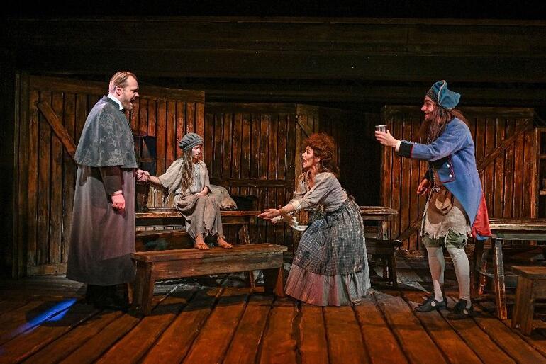 Les Misérables (Bídníci), muzikál, premiéra, Stanislav Moša, Petr Gazdík, Magazín KULTINO*, Claude-Michel Schönberg, Alain Boublil, Jean-Marc Natel, 