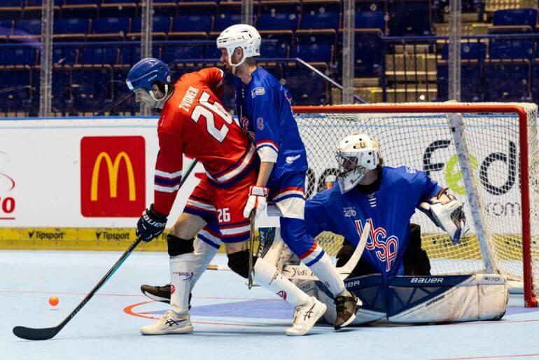 Mistrovství světa v hokejbalu 2026 v Ostravě, česká hokejbalová reprezentace, Jan Čejka, boj o medaile, přímé přenosy na ČT sport. KULTINO*