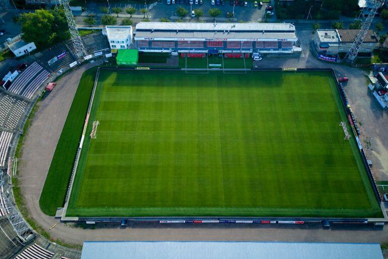 Fotbalový zápas FC Zbrojovka Brno, Artis Brno a Sparta v ShipEx Aréně, koncert kapely No Name a 4 Tenoři na vinici a Slavnosti česneku na zámku Buchlovice. KULTINO*