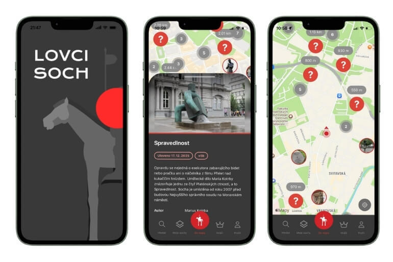Ukázka moderního uživatelského rozhraní brněnské herní aplikace Lovci soch. Na obrazovkách je vidět interaktivní slepá mapa a detail uloveného uměleckého díla Spravedlnost. KULTINO*