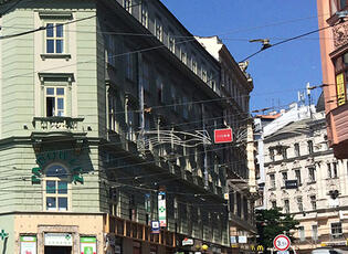 Článek o Židovská brána a hotelu U tří kohoutů na Masarykova ulice. Magazín KULT* Brno