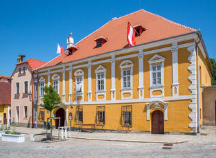 Moravská galerie v Brně - Muzeum Josefa Hoffmanna. Magazín KULTINO* Brno