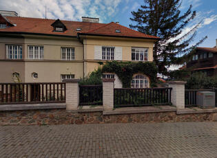 Knihovna Jiřího Mahena - Mahenův památník. Magazín KULTINO* Brno