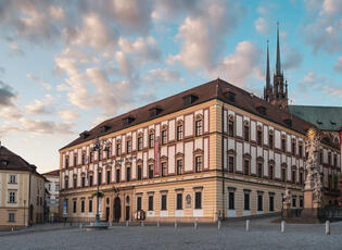 Moravské zemské muzeum - Dietrichsteinský palác. Magazín KULTINO* Brno