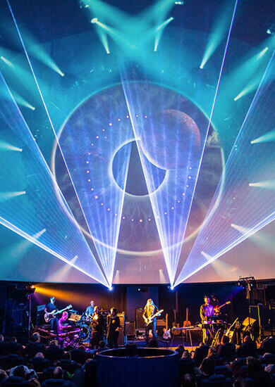 Koncert Distant Bells: Pink Floyd pod hvězdami. Hvězdárna a planetárium Brno. magazín KULT* Brno