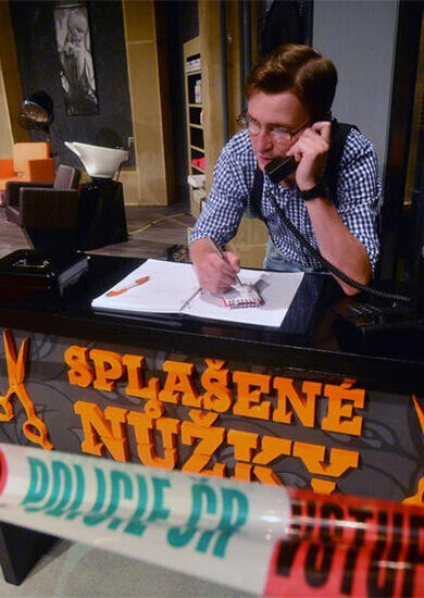 Splašené nůžky. Městské divadlo Brno. MdB. magazín KULT* Brno