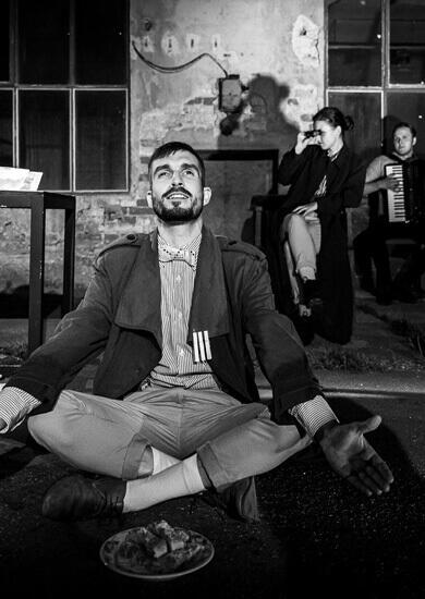 Představení Ein Strudel und Nekonečno, klub Leitnerova. Magazín KULTINO* Brno