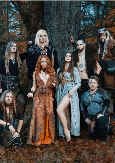 Fantasy-folková skupina Deloraine a duo Żniwa během magického koncertu v klubu Fléda v Brně. KULTINO*