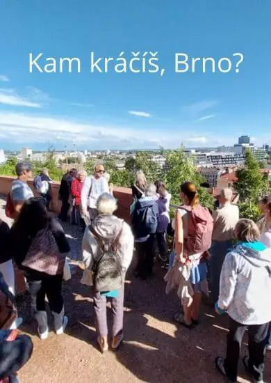 Podzimní festival Kam kráčíš, Brno? s debatami a komentovanými procházkami v Brně. KULTINO*
