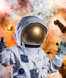 Představení Astronaut, Hvězdárna Brno. Magazín KULT* Brno
