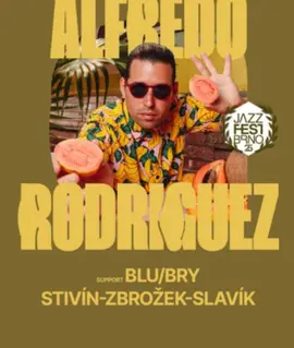 Kubánský jazzový klavírista Alfredo Rodriguez, polská kapela Blu/Bry a Jiří Stivín během slavnostního narozeninového koncertu v Divadle Husa na provázku v Brně. KULTINO*