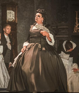 D. Cimarosa / A. Salieri: Tajemství operní dílny - premiéra, Adam Plachetka a Kateřina Kněžíková v Centru Jízdárna Znojmo. KULTINO*