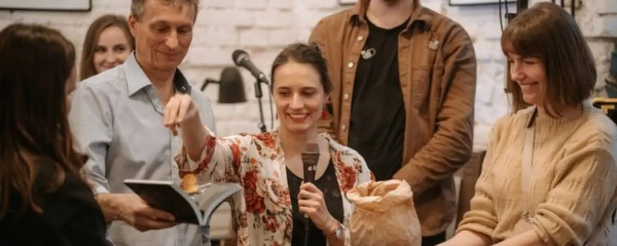 Marta Sýkorová, Křest knihy Velmi špatné pohádky, magazín KULTINO* Brno