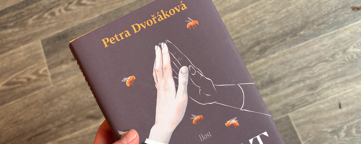 Petra Dvořáková, Návrat, Host, recenze, knihy, literatura, magazín KULTINO*Brno