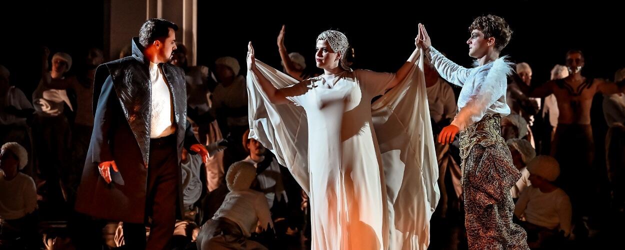 Opera, Král Roger, Karol Szymanowski, Národní divadlo Brno, premiéra, *Magazín KULTINO* Brno*Janáčkovo divadlo, Vladimír John,  Jiří Brückler, Veronika Rovná, Petr Nekoranec, 