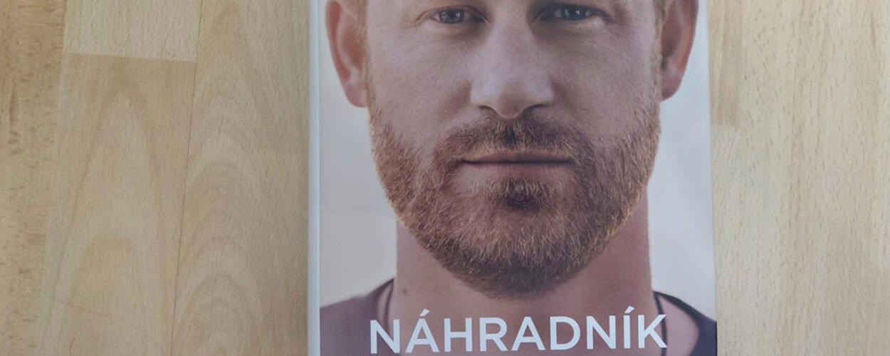 Náhradník,  Princ Harry, Práh, recenze, magazín KULT* Brno