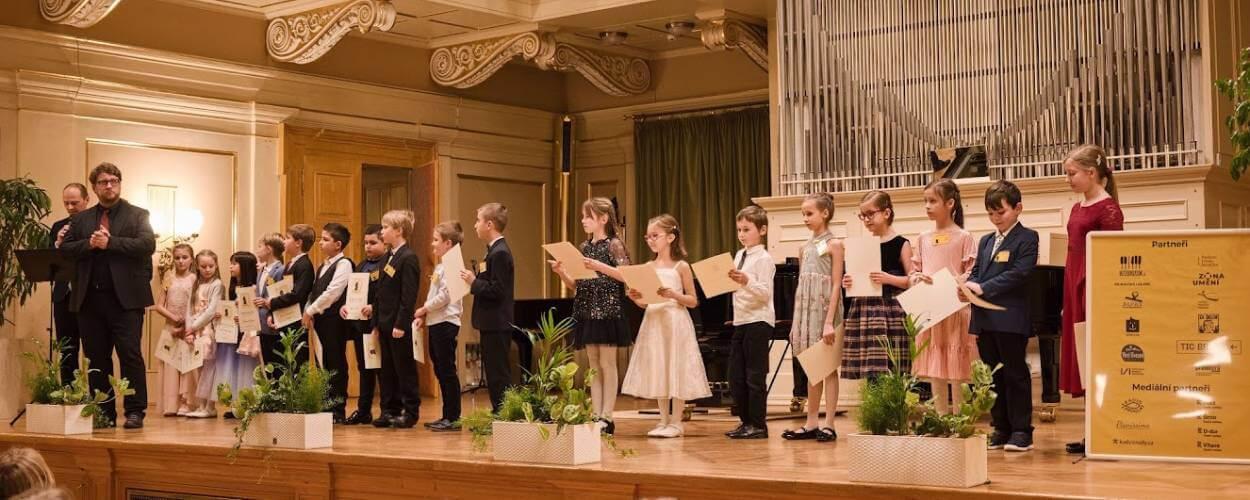 Amadeus 2025 koncert laureátů mezinárodní dětské soutěže na klavír v Besedním domě, magazín KULTINO* Brno