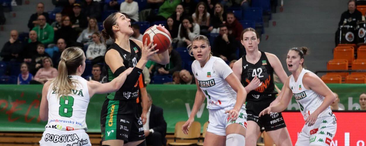 Basketbalový zápas BK Žabiny vs USK Praha, hala Rosnička. KULTINO*
