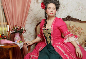 Šárka Tóthová, Šáruš History Fashion, fotografka a návrhářka historických oděvů. Rokoko, období Marie Antoinetty. Magazín KULT* Brno
