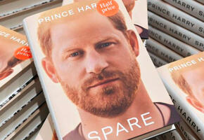 Náhradník,  Princ Harry, Spare, recenze, magazín KULT* Brno