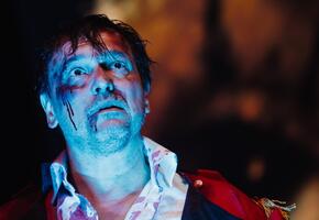 Tak trochu básník, Eugene O’Neill, činohra, premiéra, recenze, Městské divadlo Brno, Hana Burešová, Petr Štěpán, Radka Coufalová, Kristýna Daňhelová, *Magazín KULTINO* Brno*