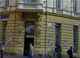 Výdejní místo magazín KULT* v knihkupectví Knihy Dobrovský Brno