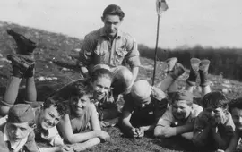 Jaroslav Foglar Rychlé Šípy, Hoši od Bobří řeky, Záhada hlavolamu. Magazín KULT* Brno
