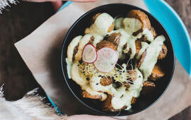 jacket potatoe, cheesecake, koláč, fabrik food factory, magazín KULT* brno