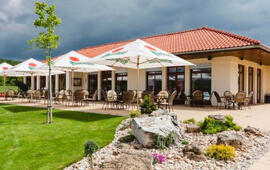Golf Hotel Austerlitz, Slavkov, magazín KULT* Brno