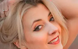 Anna Julie Slováčková, Nejsem to já, bulvár, Dagmar Patrasová,Felix Slováček, magazín KULT* Brno 