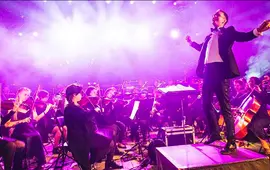Benefiční koncert PSO & Tomáš Klus, magazín KULT* Brno