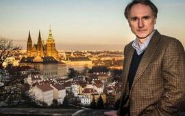 Tajemství všech tajemství od Dana Browna natočí Netflix jako seriál, magazín KULTINO * Brno