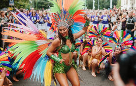 Na minutku Karneval, koncerty i velké tribuny. Brno se opět roztančí v rytmu Brasil Festu. Magazín KULTINO* Brno