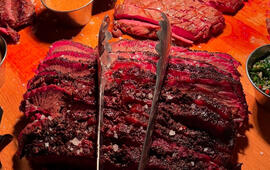 Rozhovor Od pastviny po vidličku. Tomáš Mana o wagyu mase s úctou a o gastronomii s vášní 1. Magazín KULTINO* Brno