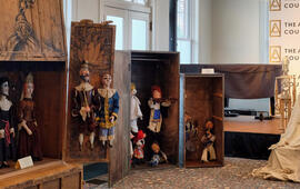 Článek Z Brna do Paříže: Divadlo Radost míří s výstavou do Francie. Magazín KULTINO* Brno