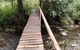 Celodenní letní výlet na kole z Nového Města na Moravě do Brna, cyklotrasa kolem brněnské Přehrady a údolím říčky Bobrůvky. KULTINO*