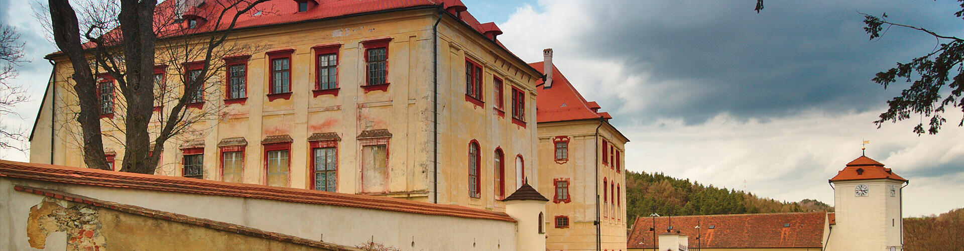 Státní zámek Kunštát. Magazín KULT* Brno